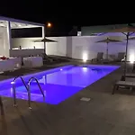 Elite Luxury Aparthotel 4*