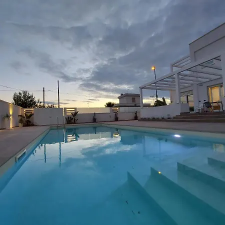 Aparthotel Elite Luxury Torre Suda