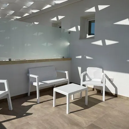 Elite Luxury Aparthotel