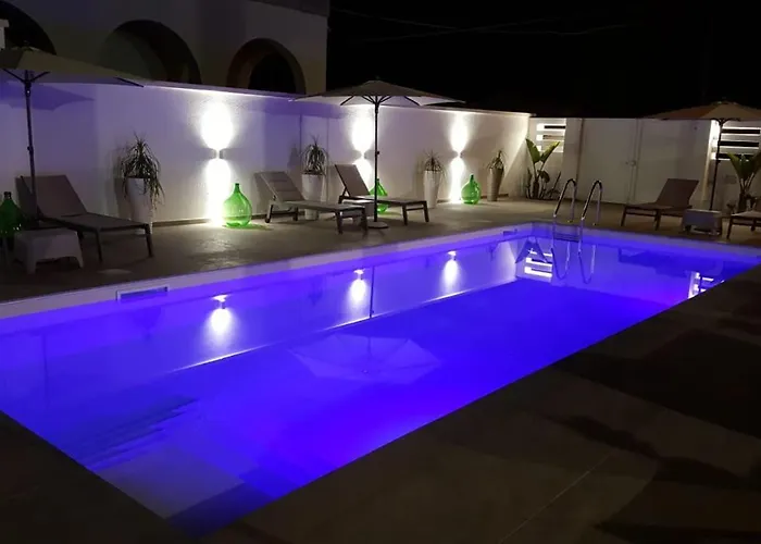 Elite Luxury Aparthotel Torre Suda