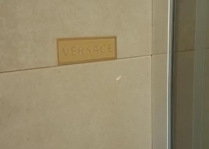 Elite Luxury 4* Torre Suda