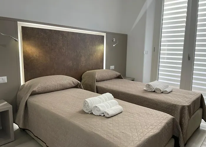 Elite Luxury Aparthotel 4*