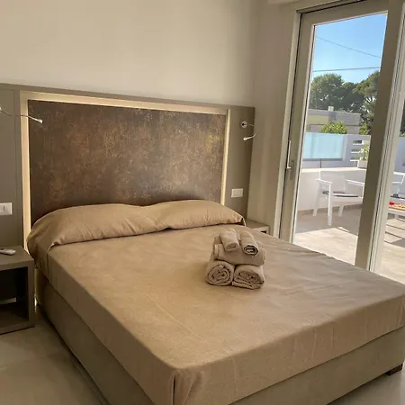 Elite Luxury Lägenhetshotell Torre Suda