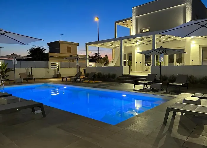 Elite Luxury 4* Torre Suda